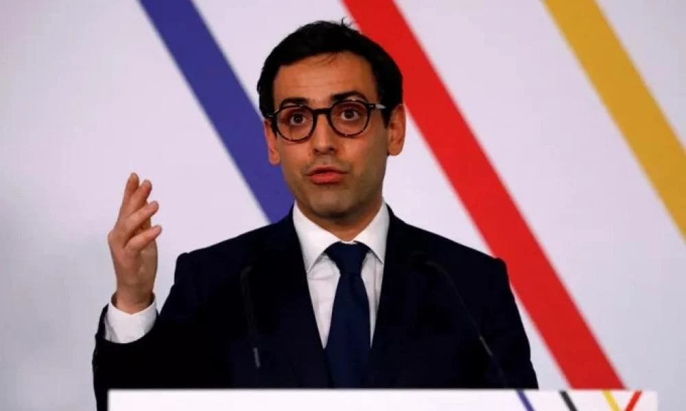 Σε απόγνωση η Γαλλία: Η Ρωσία γίνεται όλο και πιο επιθετική - Δεχόμαστε υβριδικό πόλεμο – Συνέπειες για τους Ευρωπαίους